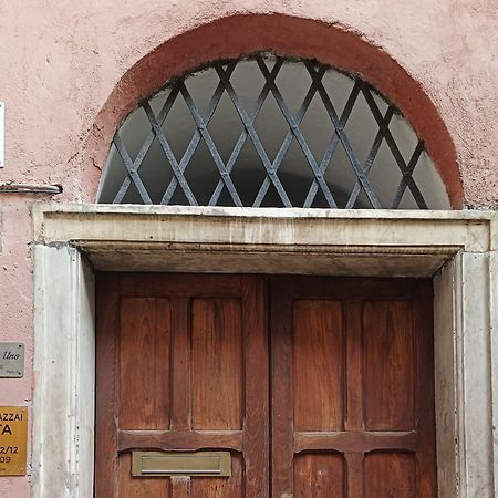Lavagna Uno Bed and Breakfast Genua Exteriör bild