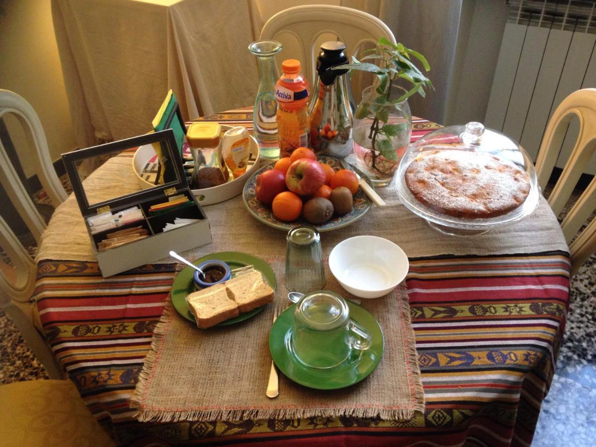 Lavagna Uno Bed and Breakfast Genua Exteriör bild
